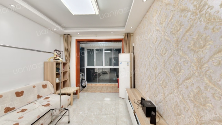 观山名筑南区二手房实景图