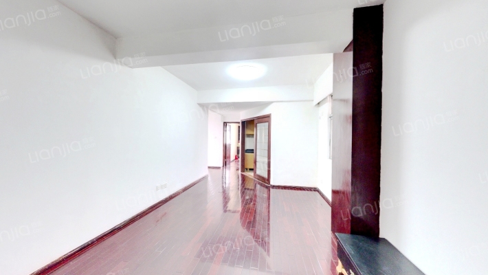 凤凰公寓二手房实景图