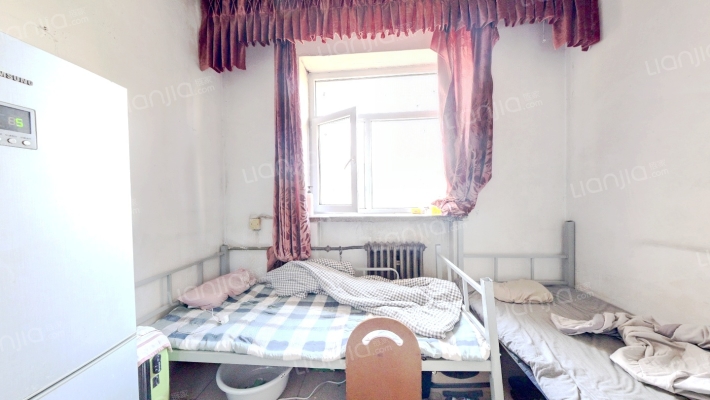 棉麻小区二手房实景图