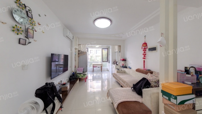 依云北郡A区二手房实景图