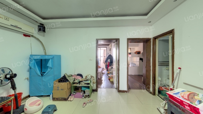 德里苑二手房实景图