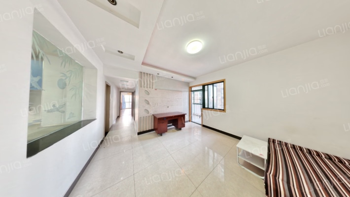 华天LOHO小镇二手房实景图