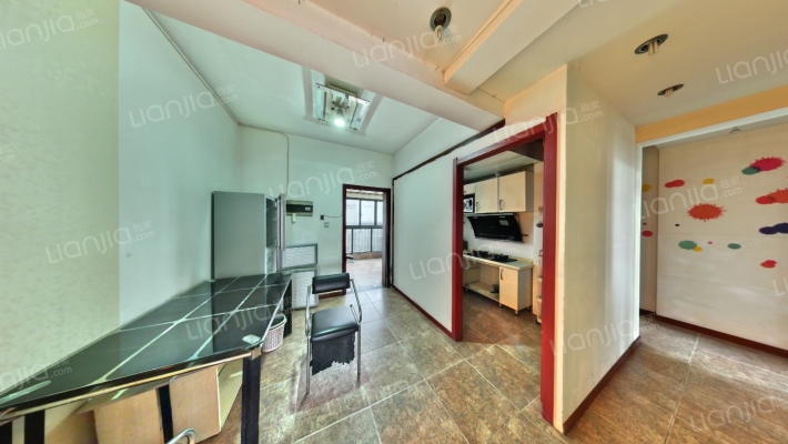 天府湾畔二手房实景图