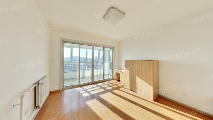 富海怡景花苑二手房实景图