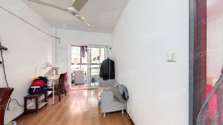 东裕新村E区二手房实景图