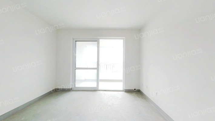 爱国花苑二手房实景图