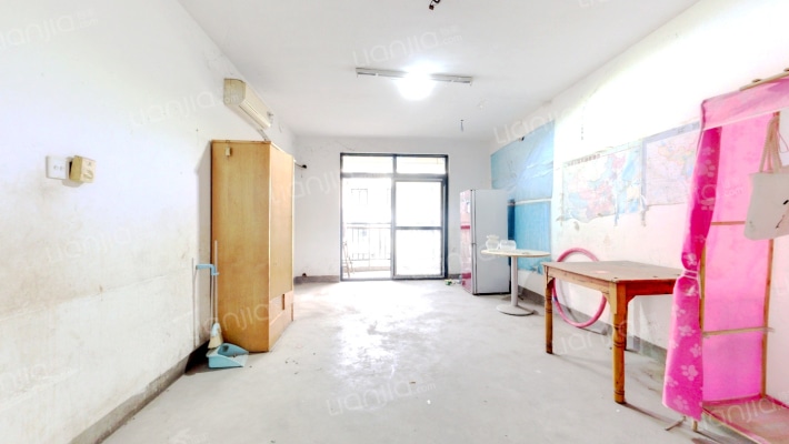 红山机电花园二手房实景图