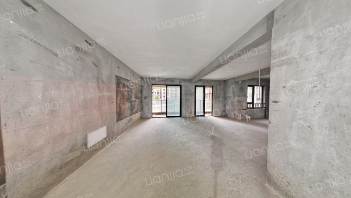 江山云出二手房实景图