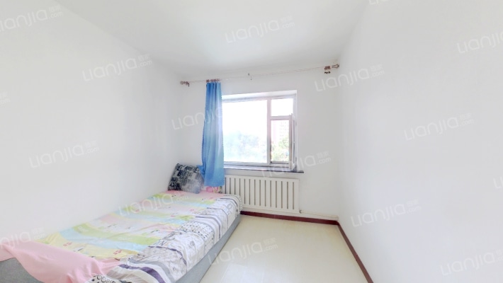 公交宿舍二手房实景图