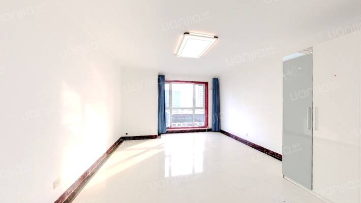 东方港湾二手房实景图