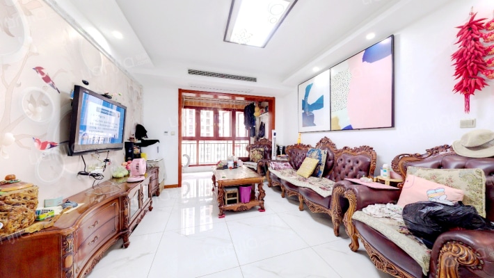 红霞雅苑二手房实景图