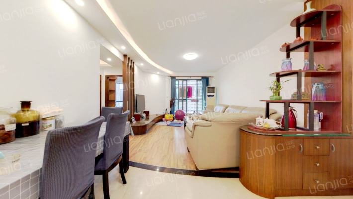 新世界东逸花园二手房实景图