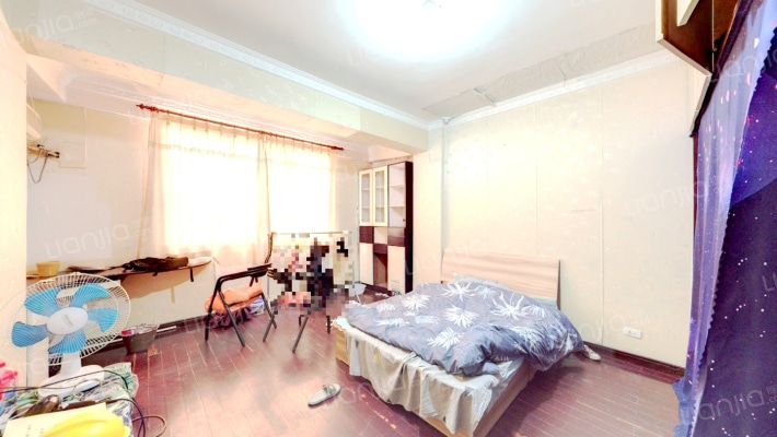 鲁巷科技苑二手房实景图