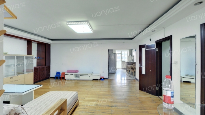 连戎街二手房实景图