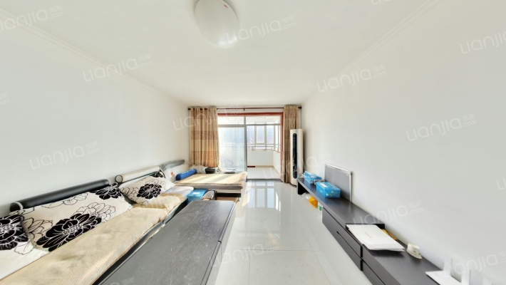 新世界阳光花园东区二手房实景图