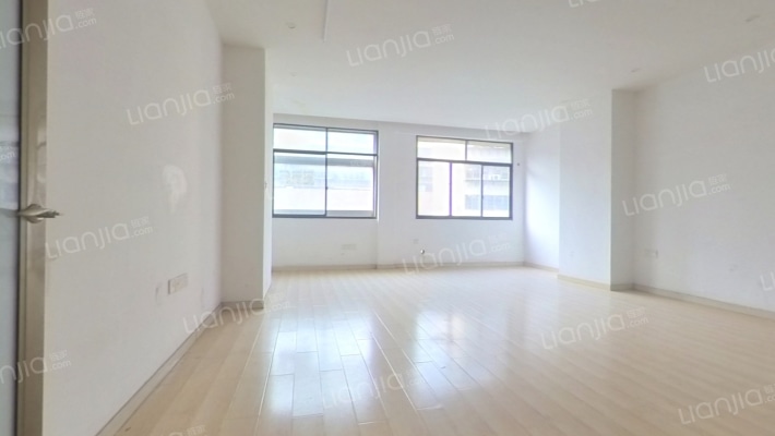 立方公寓二手房实景图