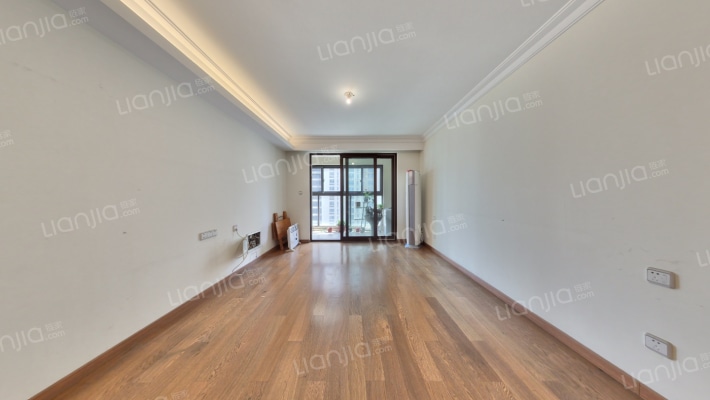 万科湖西玲珑二手房实景图