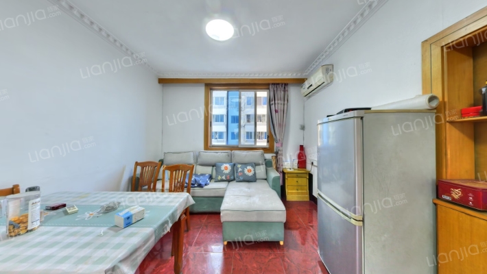 文曲路103号二手房实景图