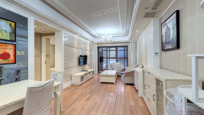 怡和·湖城大境二手房实景图