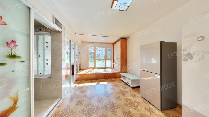 自由向二手房实景图