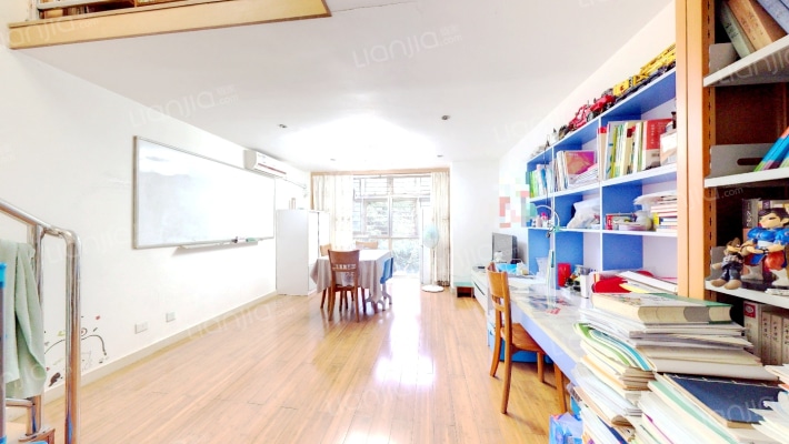 万科彩园二手房实景图