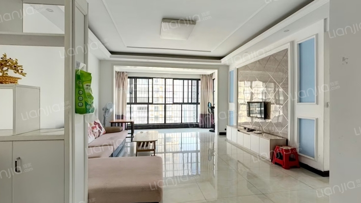 宏大广场二手房实景图