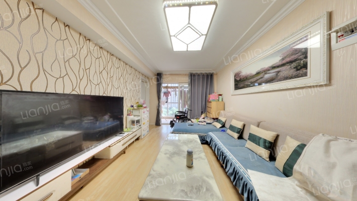 万科幸福里二手房实景图