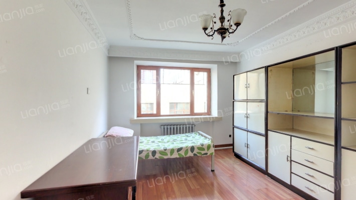 和兴路二手房实景图