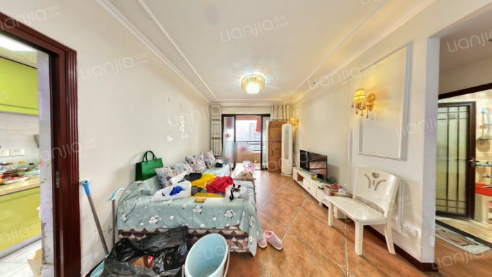 保利花半里百合园二手房实景图