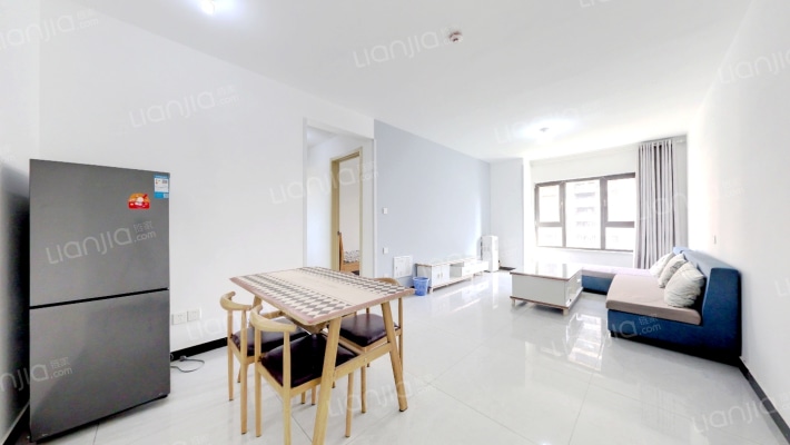 中骏雍景府二手房实景图