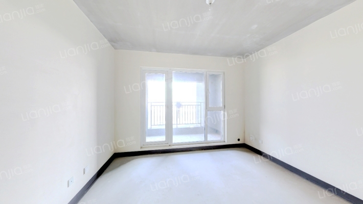 中金泓府二期二手房实景图