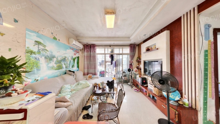 恒贵公寓二手房实景图