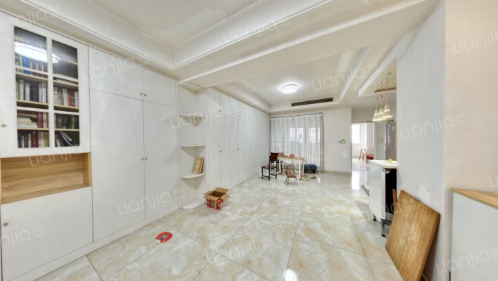 金盘苑二手房实景图