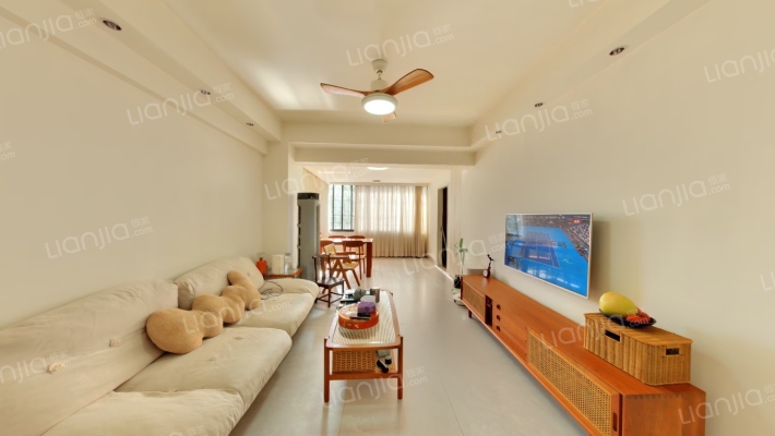 怡景湾二手房实景图