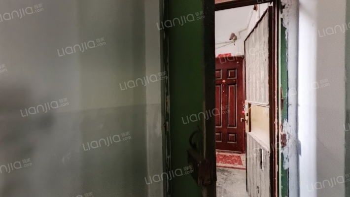 劳动局家属院二手房实景图