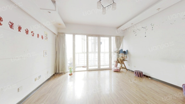 温馨家园二手房实景图