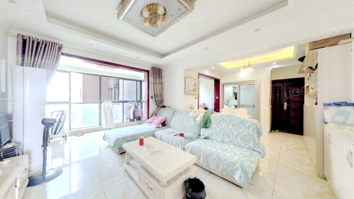 恒雨后现代城二手房实景图