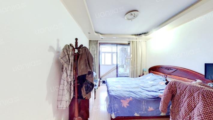 解放路56号二手房实景图