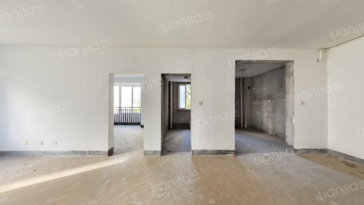 凤凰新城二手房实景图