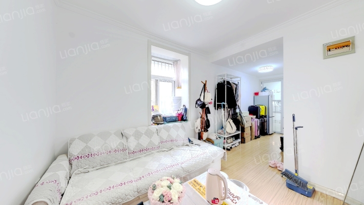 工程小区二手房实景图