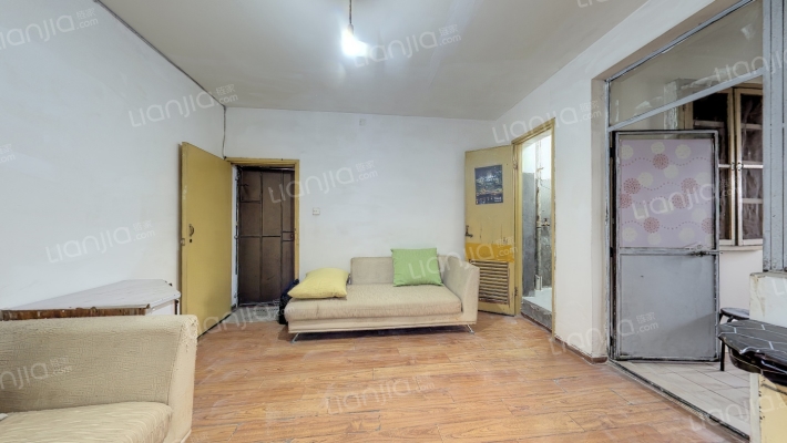 中道街88号院二手房实景图