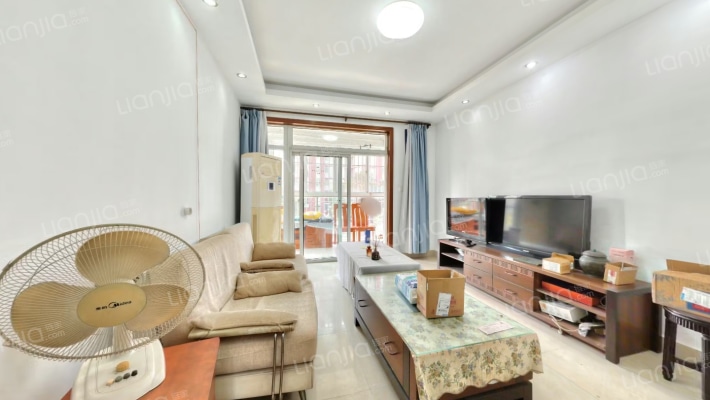 湖沁花园东区二手房实景图