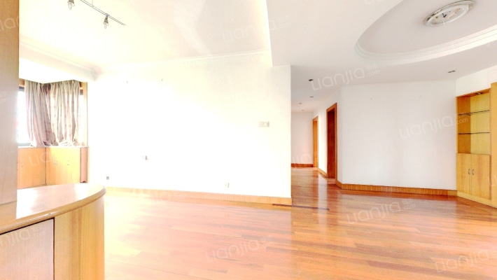 嘉宝花园一期二手房实景图