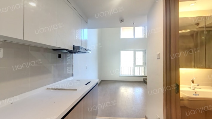 八达岭孔雀城观山悦二手房实景图