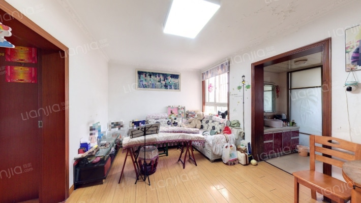 万嘉颐园南区二手房实景图