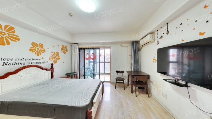 绿地世纪城七期二手房实景图