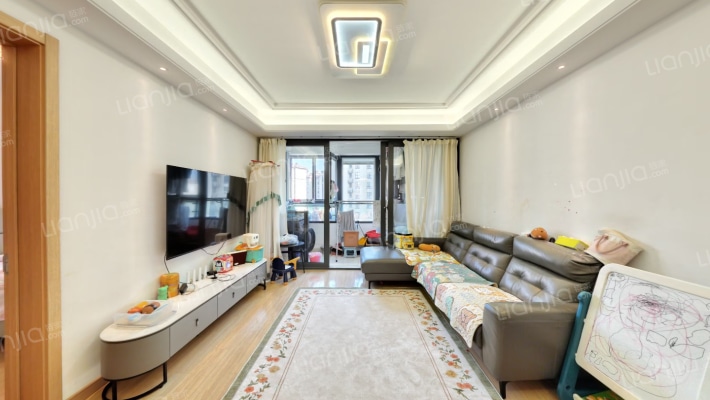 新澎湃东区二手房实景图