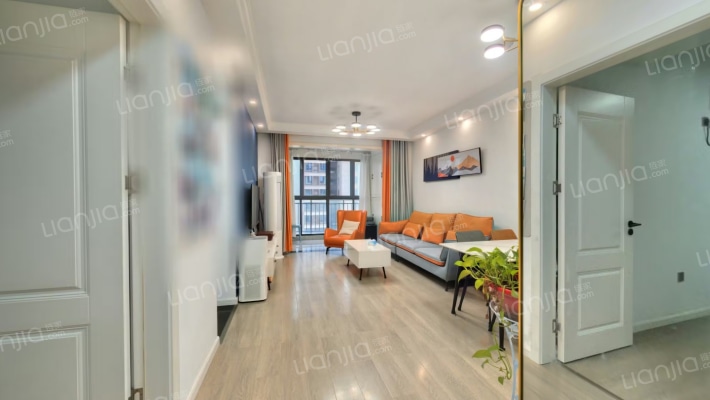 经开官湖澜岸二手房实景图