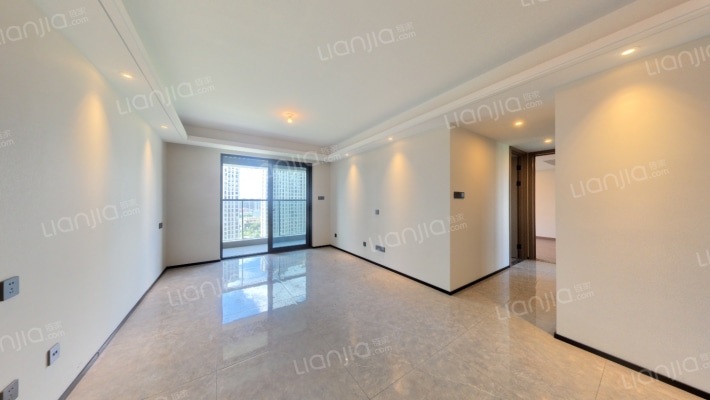 虹云之城二手房实景图