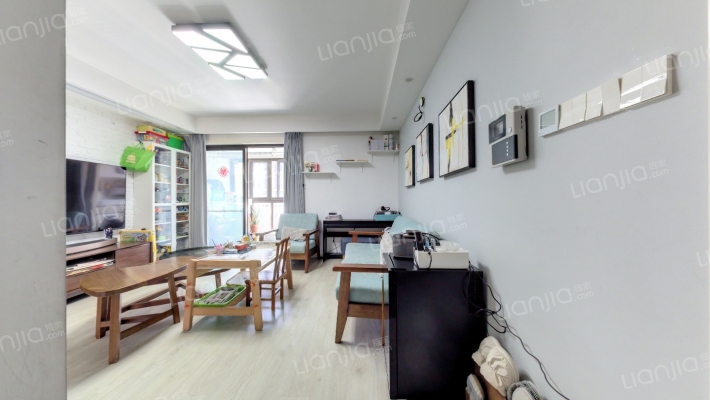 恒盛豪庭一期二手房实景图